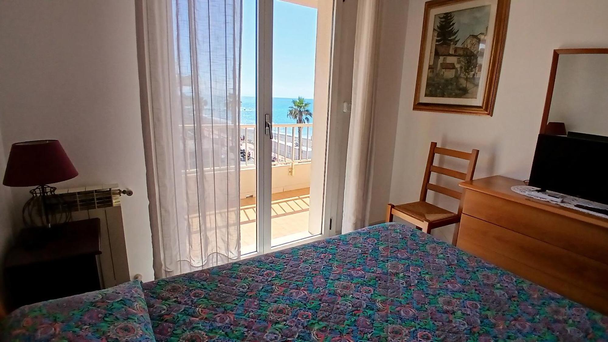 Giardino Apartment Ventimiglia